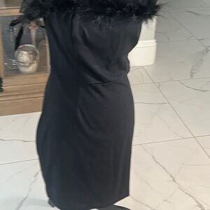 VENUS Strapless Black Dress with Feather Accent